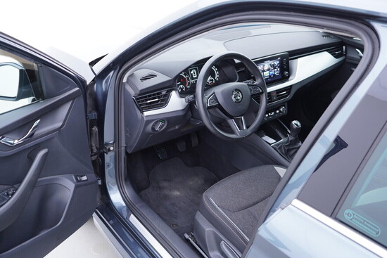 ŠKODA KAMIQ Selection 1.0 TSI 85 kW manuál_4