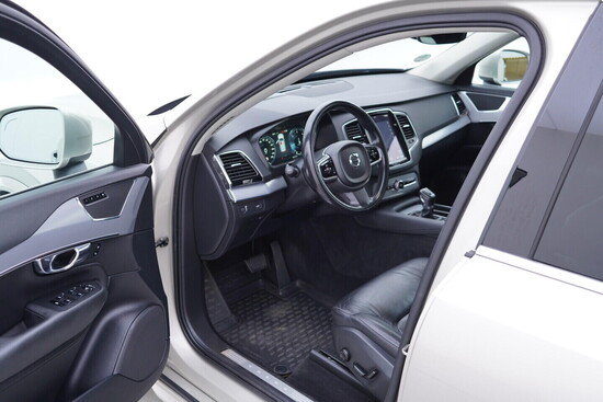 VOLVO XC90  2.0 TDI 165 kW automat_4