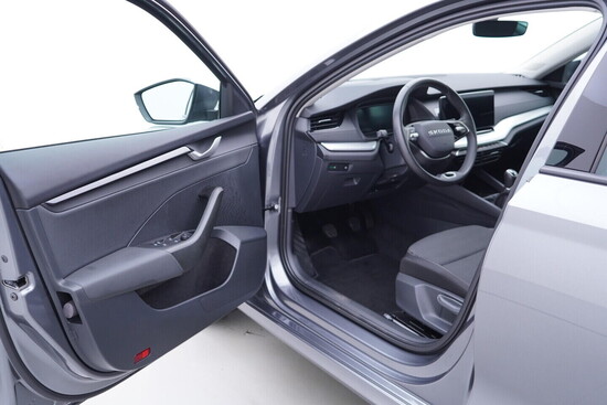ŠKODA OCTAVIA Selection 1.5 TSI 85 kW manuál, DPH_4