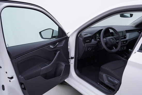 ŠKODA SCALA Ambition 1.0 TSI 70 kW manuál, DPH_4