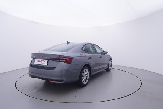 ŠKODA OCTAVIA Selection 1.5 TSI 85 kW manuál, DPH_3