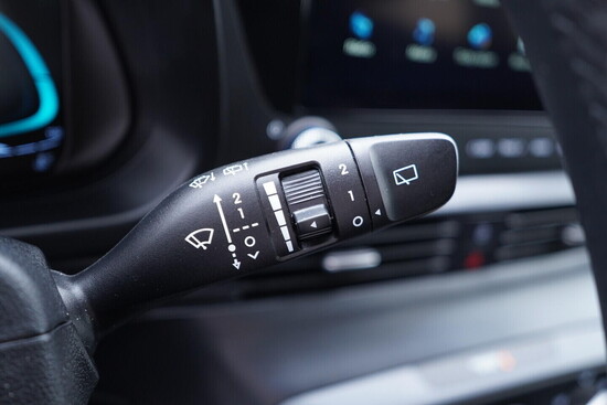 HYUNDAI BAYON smart 1.2 GDI 74 kW manuál_5