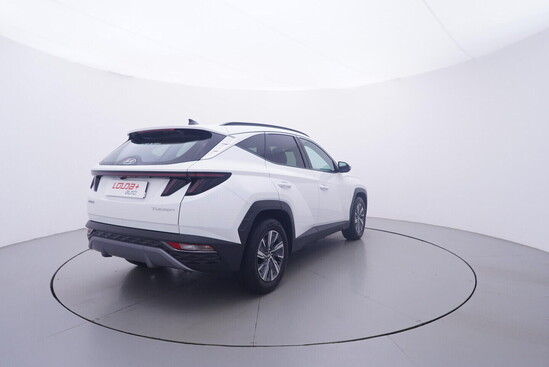 HYUNDAI TUCSON Smart nav 1.6 T-GDI 110 kW manuál_3
