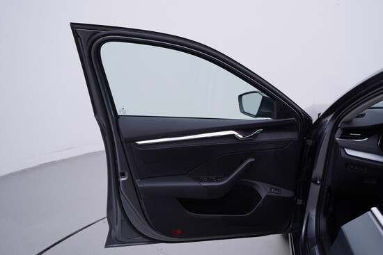 ŠKODA OCTAVIA Style 2.0 TDI 110 kW automat, DPH_4