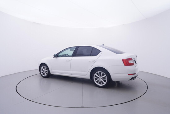 ŠKODA OCTAVIA  1.2 TSI 77 kW manuál_2