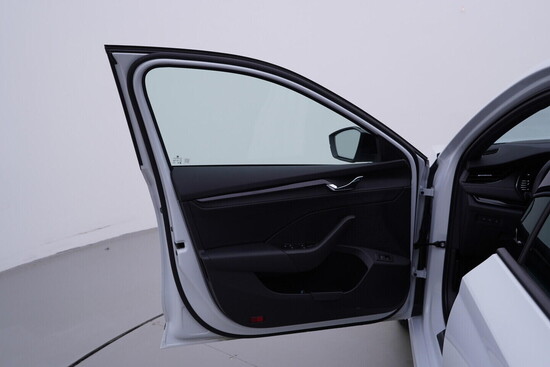 ŠKODA OCTAVIA SportLine 1.5 TSI 110 kW manuál, DPH_4