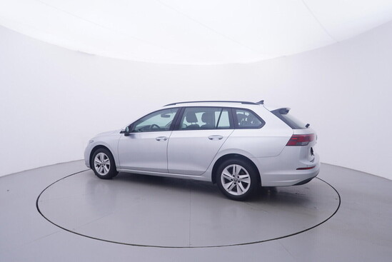 VOLKSWAGEN GOLF 1.5 TSI 96 kW manuál_2