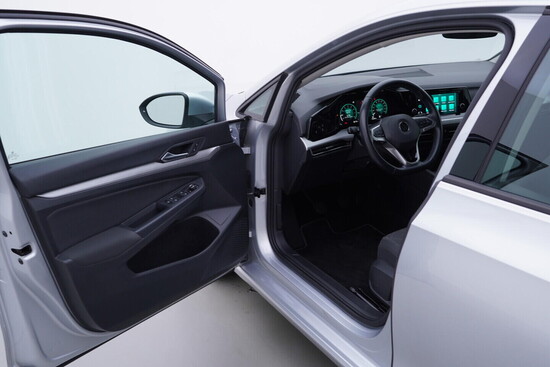 VOLKSWAGEN GOLF 1.5 TSI 96 kW manuál_4
