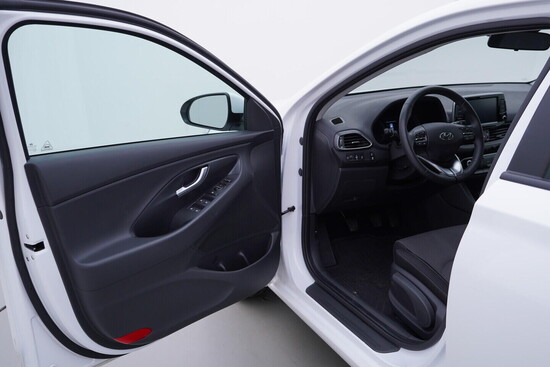 HYUNDAI I30  1.5 Dpi 81 kW manuál_4