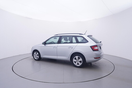 ŠKODA FABIA Ambition Plus 1.0 MPI 55 kW manuál_2