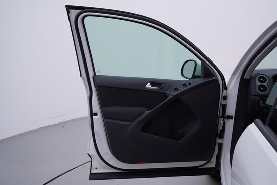 VOLKSWAGEN TIGUAN TREND a FUN 1.4 TSI 90 kW manuál_4