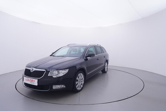 ŠKODA SUPERB Elegance 2.0 TDI 125 kW automat_1