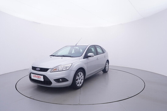 FORD FOCUS  1.6 16V 74 kW manuál_1