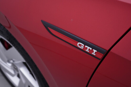VOLKSWAGEN GOLF GTI 2.0 TSI 180 kW automat_5