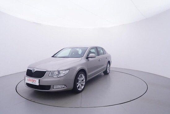 ŠKODA SUPERB 2.0 TDI 103 kW manuál_1