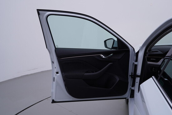 ŠKODA KAMIQ Selection 1.5 TSI 110 kW automat_4