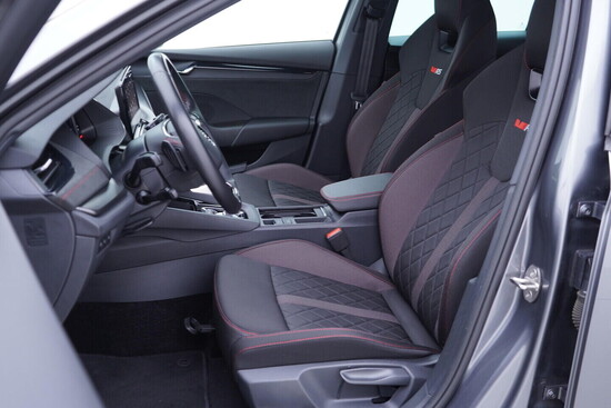 ŠKODA OCTAVIA RS 2.0 TSI 180 kW automat, DPH_5