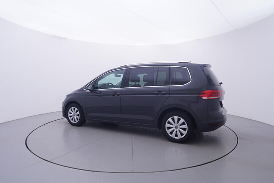 VOLKSWAGEN TOURAN  1.5 TSI 110 kW manuál_2