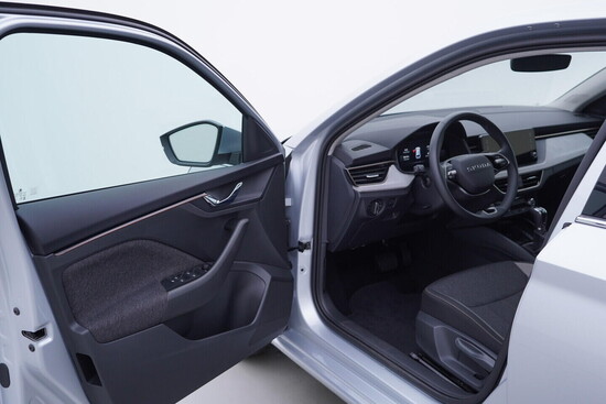 ŠKODA SCALA Top Selection 1.0 TSI 85 kW automat, DPH_4