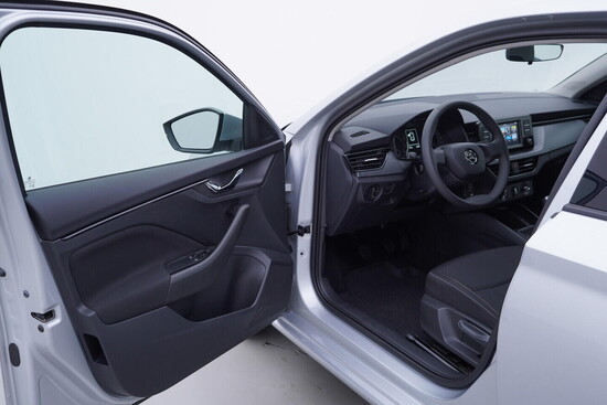 ŠKODA SCALA Ambition 1.0 CR 70 kW manuál, DPH_4