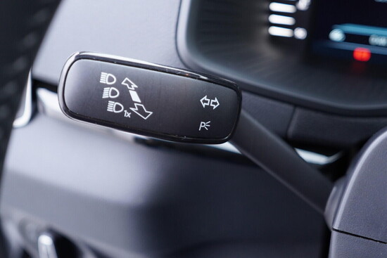ŠKODA KAROQ Top Selection 1.5 TSI 110 kW automat, DPH_5