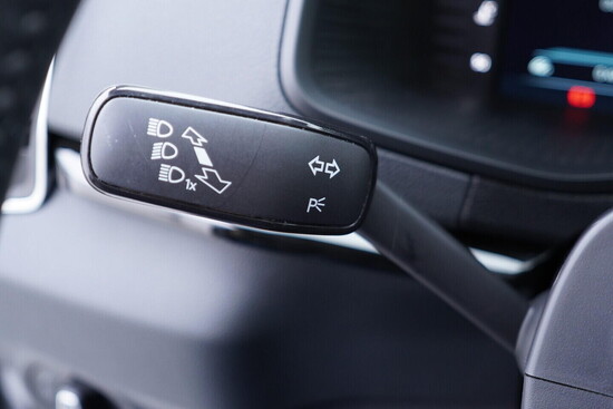 ŠKODA KAROQ Top Selection 1.5 TSI 110 kW automat, DPH_5