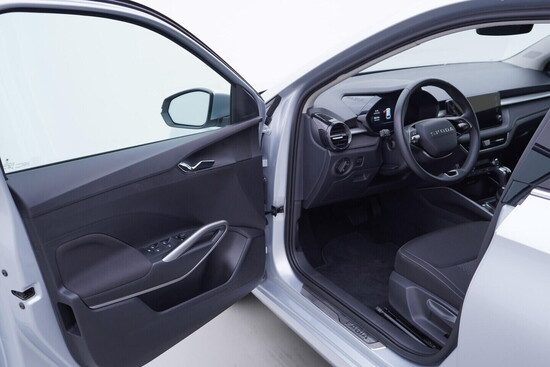 ŠKODA FABIA Top Selection 1.0 TSI 85 kW automat, DPH_4