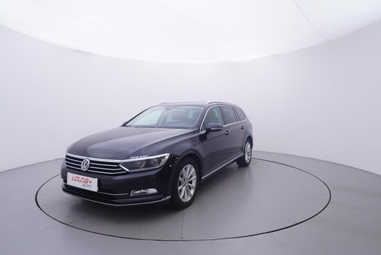 VOLKSWAGEN PASSAT Comfortline  2.0 TDI 140 kW automat_1