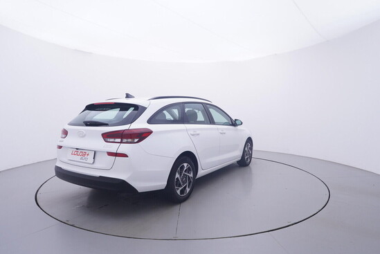 HYUNDAI I30 Smart 1.0 GDI 73 kW automat, DPH_3