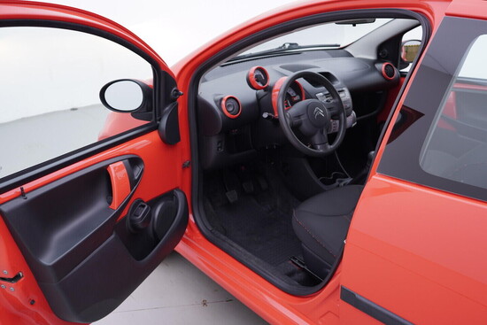 CITROEN C1 1.0 VTi 50 kW manuál_4