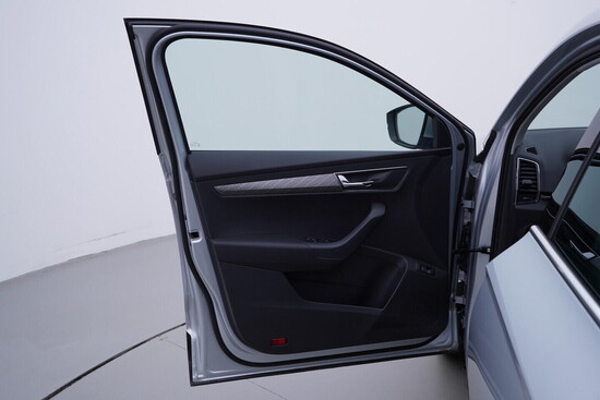 ŠKODA KAROQ Selection 1.5 TSI 110 kW automat, DPH_4
