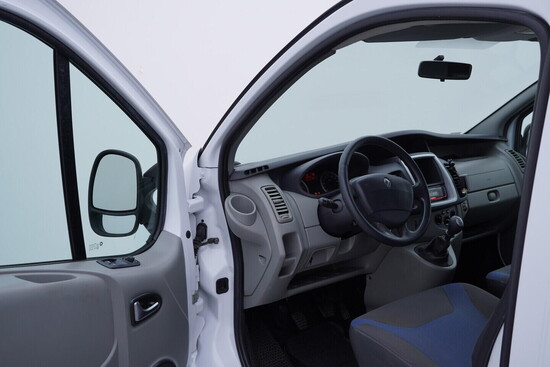 RENAULT TRAFIC  2.0 DCi 84 kW manuál_4