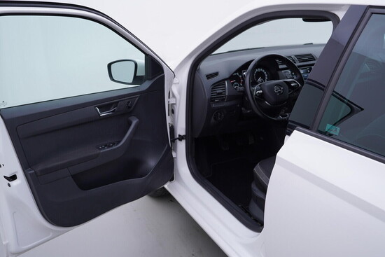 ŠKODA FABIA Ambition 1.0 TSI 70 kW manuál, DPH_4