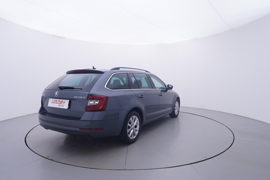 ŠKODA OCTAVIA Style 1.5 TSI 110 kW manuál_3