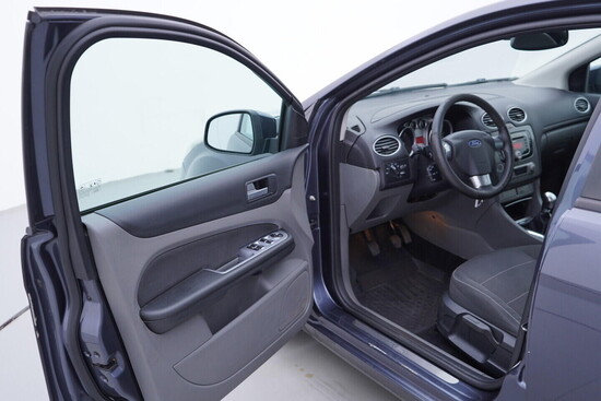 FORD FOCUS Trend  1.6 TDCi 82 kW manuál_4