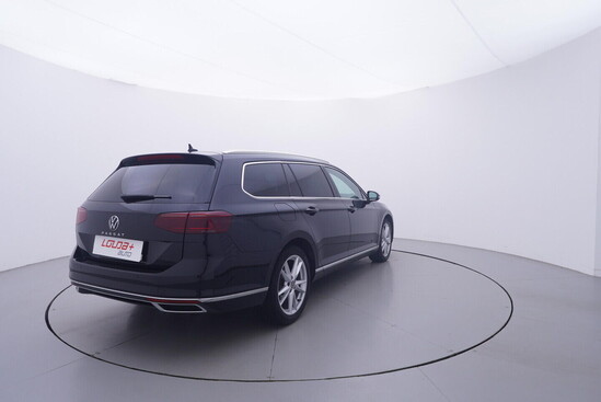 VOLKSWAGEN PASSAT Highline 2.0 TDI 110 kW automat, DPH_3