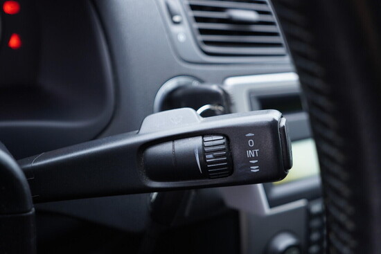 VOLVO V50  2.4 D5 132 kW manuál_5
