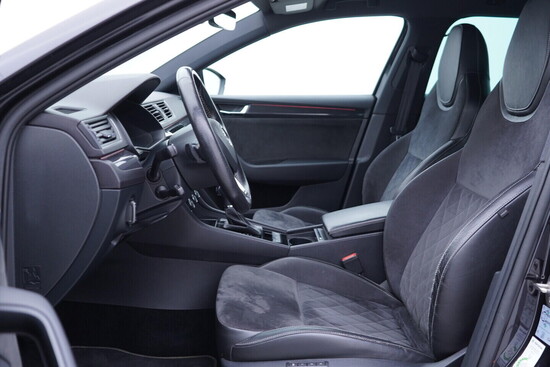 ŠKODA SUPERB SportLine 2.0 TDI 140 kW automat_5