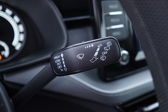 ŠKODA KAMIQ Ambition 1.0 TSI 81 kW manuál_5