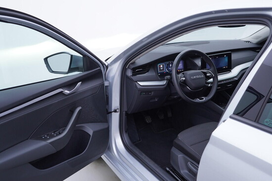 ŠKODA OCTAVIA Selection 1.5 TSI 85 kW manuál, DPH_4