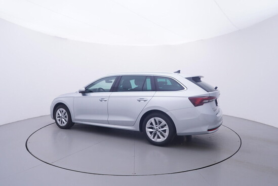 ŠKODA OCTAVIA Top Selection 1.5 TSI 110 kW manuál, DPH_2