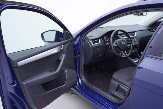 ŠKODA OCTAVIA Ambition Fresh 1.4 TSI 110 kW manuál_4