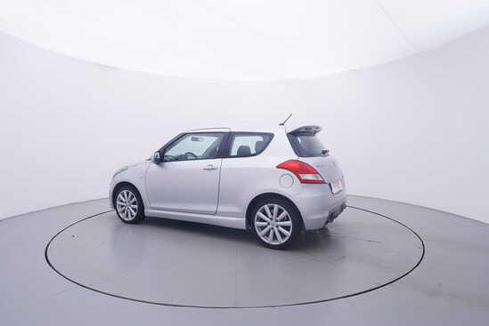 SUZUKI SWIFT Sport 1.6 1.6i 100 kW manuál_2
