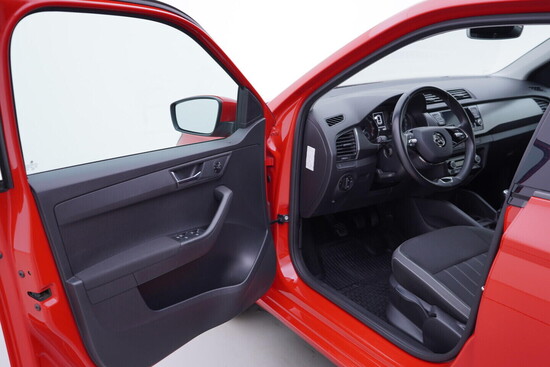 ŠKODA FABIA Style 1.0 TSI 81 kW manuál_4