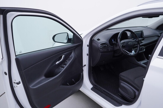 HYUNDAI I30 Smart 1.0 T-GDI 88 kW manuál, DPH_4