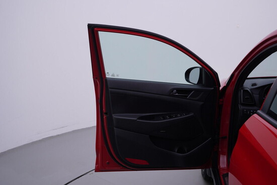 HYUNDAI TUCSON N-line 2.0 CRDi 136 kW automat_4
