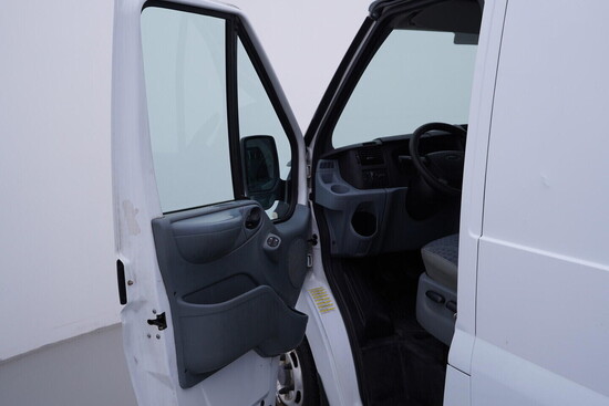 FORD TRANSIT 2.2 TDCi 63 kW manuál, DPH_4
