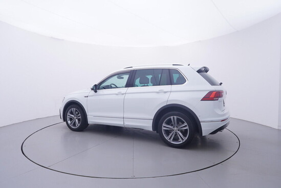 VOLKSWAGEN TIGUAN R-Line 1.5 TSI 110 kW manuál_2