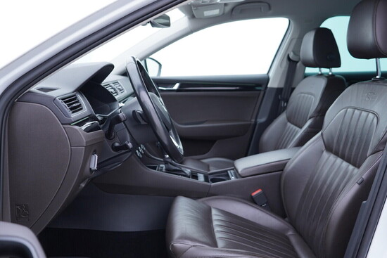 ŠKODA SUPERB L&K 2.0 TDI 140 kW automat_5