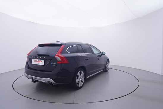 VOLVO V60  2.4 D5 169 kW automat_3
